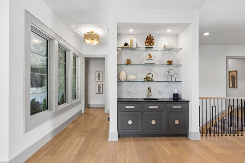 Wet bar