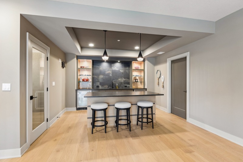 Lower-level wet bar
